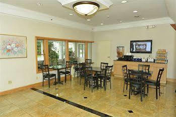 Whitney Inn & Suites Hamden Eksteriør billede